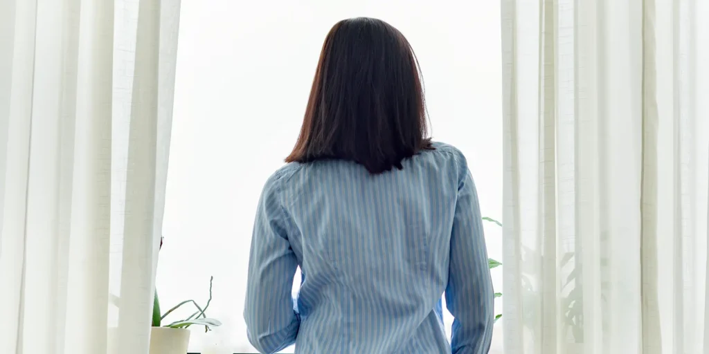 Behavioral changes in young onset dementia